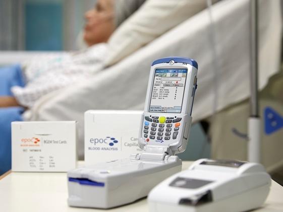 Siemens EPOC blood analysis system